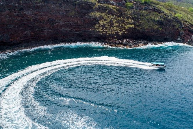 Premium Kona Coast Morning Snorkel - Cruising the South Kona coast