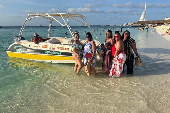 Private Boat & Snorkeling Adventure on Aruba’s Crystal Coast - A private boat instead of a crowded party cruise