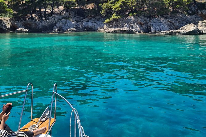 Private boat tour - caves, snorkeling, bays and beaches - From Gruž to the Blue Cave