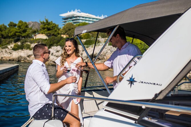 Private boat tour - caves, snorkeling, bays and beaches - Mario, Kristijan, and the personal touch
