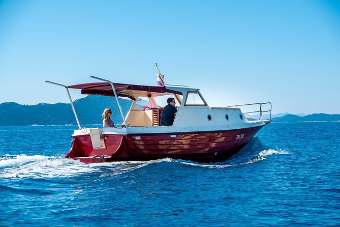 Private boat tour- explore the islands, find hidden caves and try snorkelling - Pickup and the ride to the marina