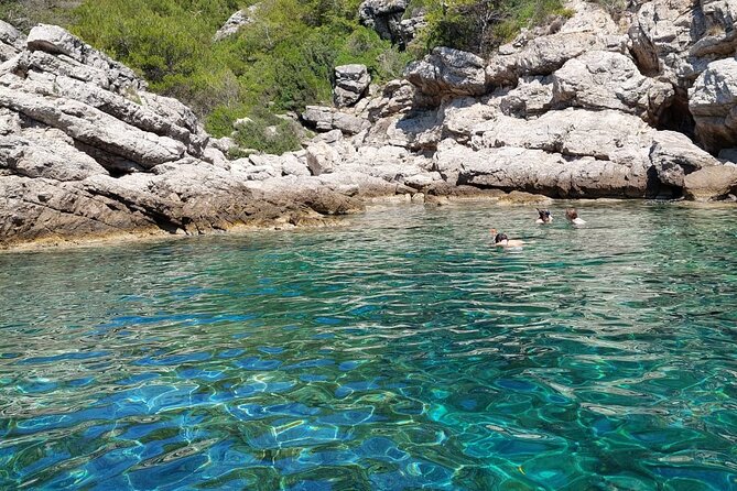 Private boat tour- explore the islands, find hidden caves and try snorkelling - Captains can make or break the day