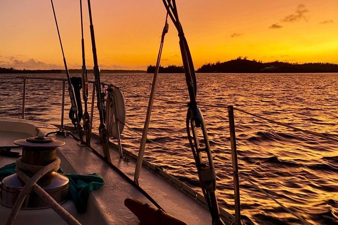 Private Catamaran Swim sail snorkel cliff jumping SUP - Comfort, transport, and who should book