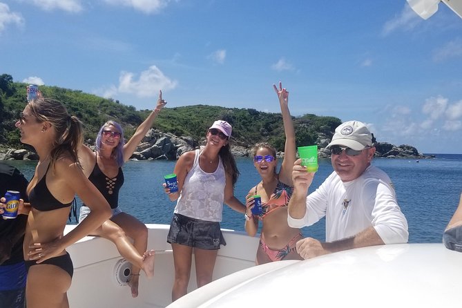 Private Fast Power Catamaran. Full or Half Day for Beach Hopping, Snorkel & Swim - Magens Bay and the final stretch