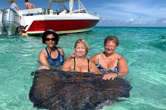 Private Half Day Stingray City, Snorkeling and Starfish Beach Tour - Coral Gardens in 8 to 10 feet of water