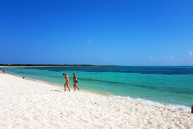 Private Jeep Excursion in Cozumel with Lunch and Snorkeling - Mercado Municipal and El Cedral