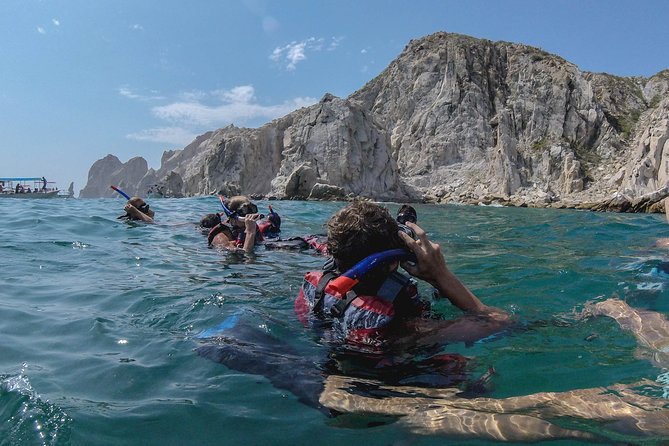 Private Los Cabos snorkeling tour to Chileno bay and Santa Maria cove - Why the 7:30 a.m. start is worth it