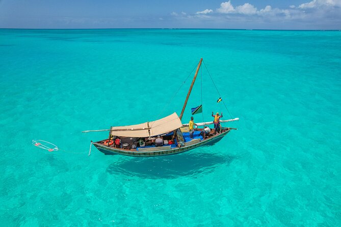 Private/Sharing: Snorkeling with Dolphins Sandbank in Mnemba - Snorkeling around Mnemba’s coral reefs