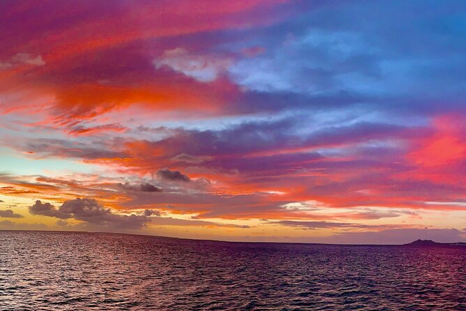 Private Sunset Dinner Cruise in Bonaire w/ Sailing & Snorkeling - Sunset dinner from 5:45 to 7:00