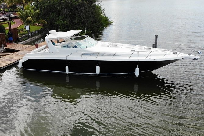 Private Yacht 46ft Sea Ray Snorkel up to 15 pax 23P2 - Choosing between two, four, and six hours