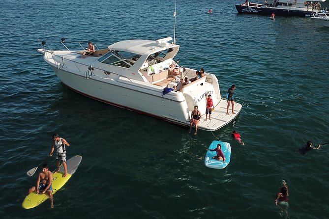 Private Yacht Cruise 4 Hour- Snorkeling & Paddle Boarding - What is served onboard