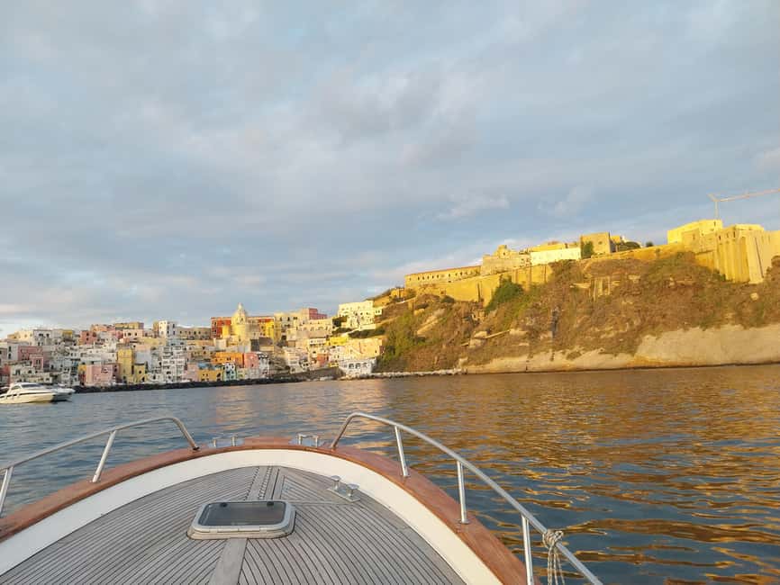 Procida: Sea View Boat Tour with Snorkeling - The price and what you receive