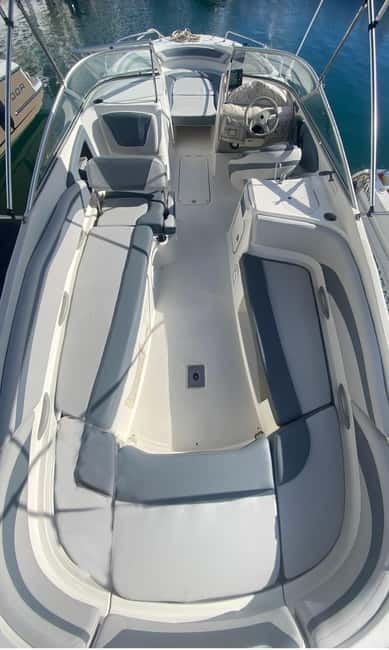 Puerto Banús: Floky Boat Cruise with Snorkeling & Paddle SUP - Leaving Puerto Banús for a private Costa del Sol cruise