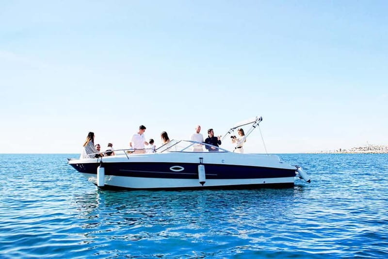 Puerto Banús: Floky Boat Cruise with Snorkeling & Paddle SUP - What the boat setup means for your day