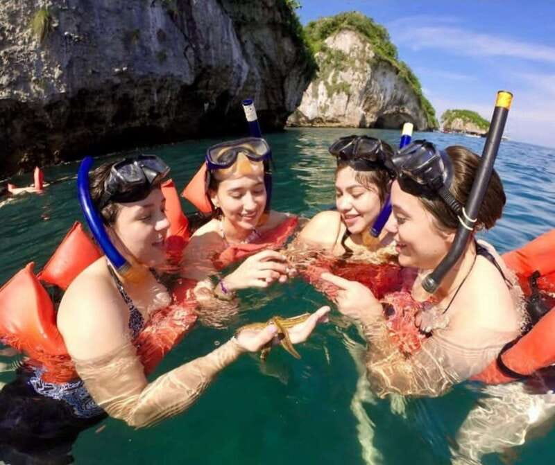 Puerto Vallarta: Los Arcos Islands Boat Tour and Snorkeling - The boat ride around five islands