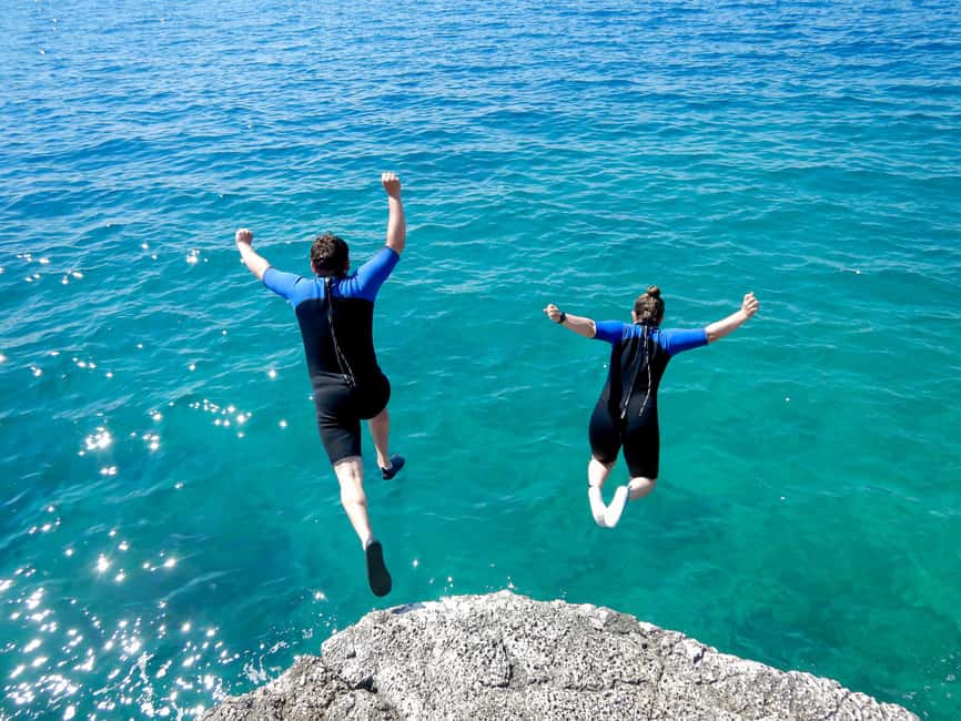 Pula: 3-hrs Kayak, Cliffs & Snorkeling Small Group Adventure - Cliff jumping with room to choose your comfort level