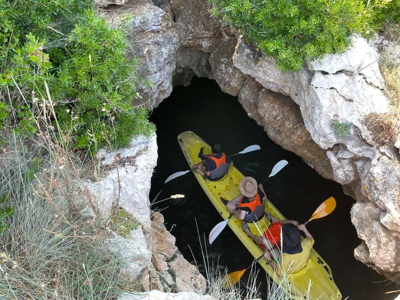Pula: Cave Kayak Tour, Snorkeling and Island Jumping - Island hopping between Fratarski, Frašker, and Fraškerić