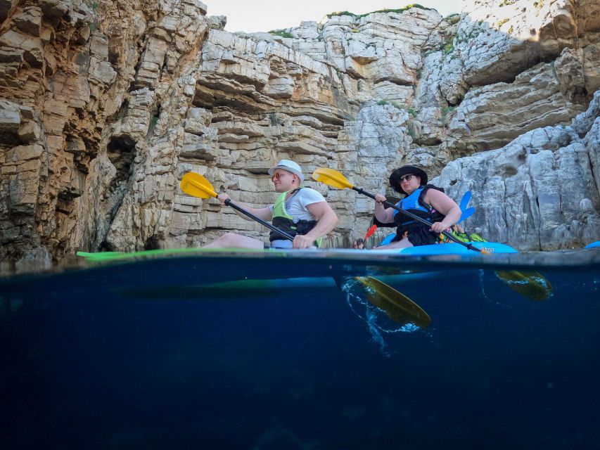 Pula: Kayaking,Snorkeling, Cliff jumping Tour with Wetsuit - GoPro photography without carrying your own camera