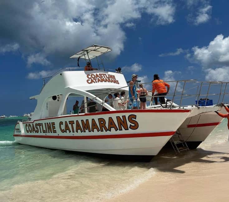 Punta Cana: Booze Cruise with Snorkel and Natural Pool Stop - Key points at a glance