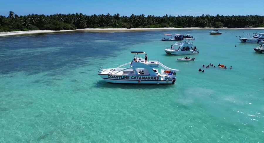 Punta Cana: Booze Cruise with Snorkel and Natural Pool Stop - What kind of Punta Cana boat trip is this?
