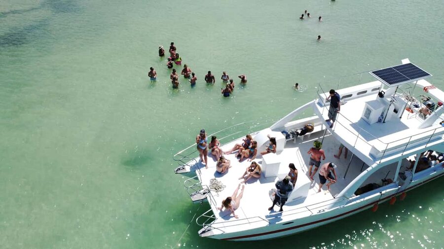 Punta Cana: Booze Cruise with Snorkel and Natural Pool Stop - Is $59 a good value?