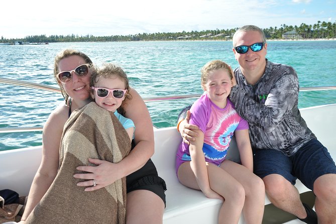 Punta Cana Combo Tour: Snorkeling, Catamaran Cruise & Parasailing - Snorkeling in shallow water