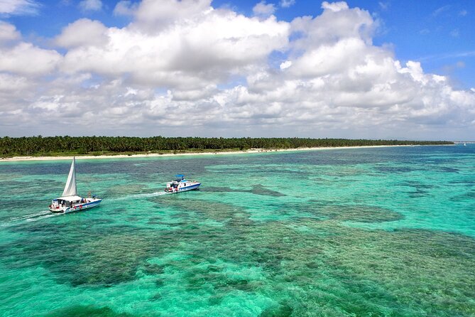 Punta Cana Exclusive Adults-Only Snorkel with Food and Drinks - The Cocoloco stop under the palms