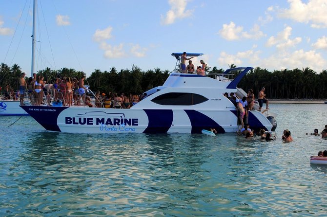 Punta Cana Party Boat Snorkeling with Music DJ and Open Bar - The natural pool is the main social stop