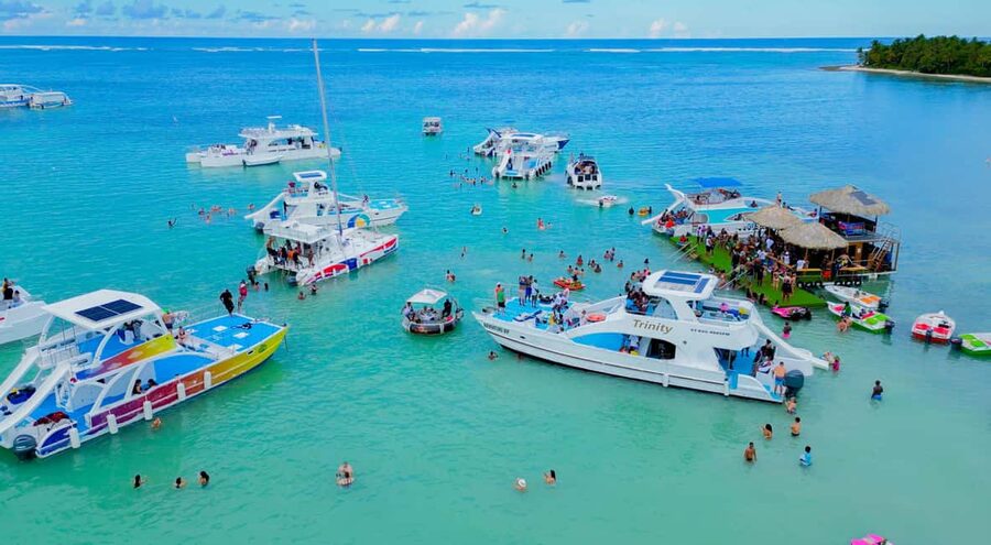 Punta Cana: Party Boat with Snorkeling, Open Bar And Hip Hop - Key points to know before booking