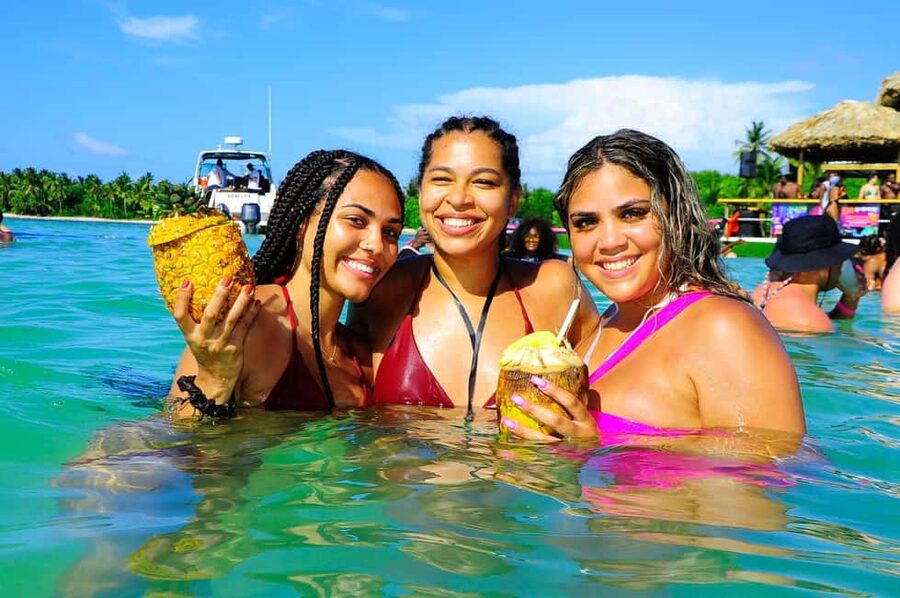 Punta Cana: Party Boat with Snorkeling, Open Bar And Hip Hop - Stop four: the sandbar and beach atmosphere