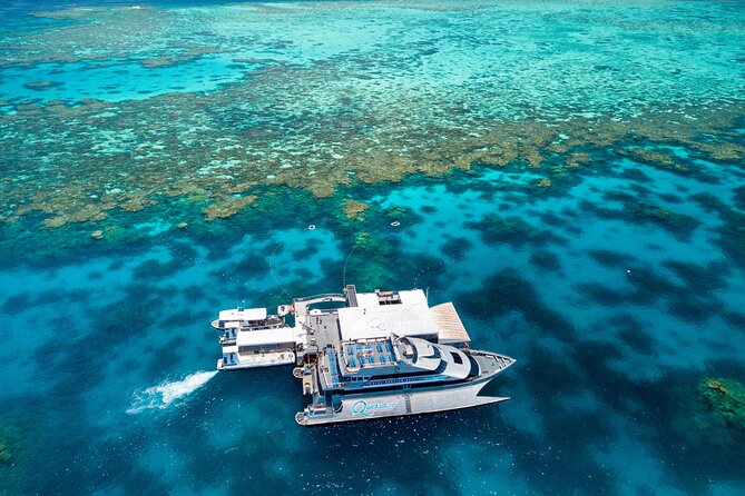 Quicksilver Great Barrier Reef Snorkel Cruise from Port Douglas - The 90-minute cruise from Port Douglas