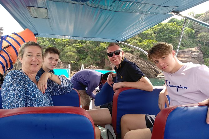 REAL snorkel &island hopping by SPEEDBOAT-EXPLORE CUISINES(MAX12) - The Vietnamese meal back on Phu Quoc