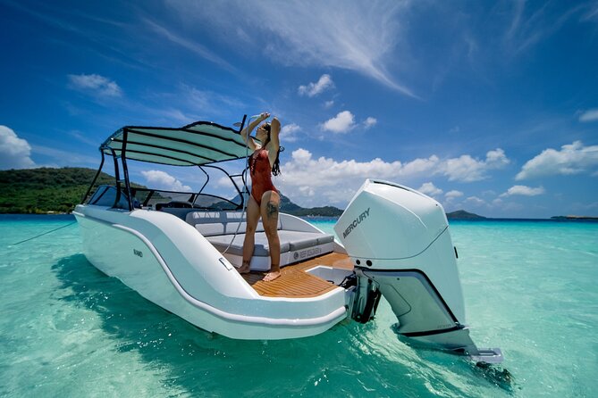 Reef Discovery Luxury Private Snorkeling Lagoon Tour - Getting settled on the private lagoon boat