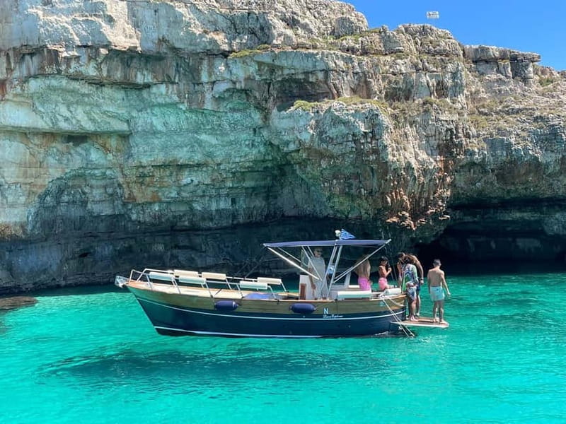 Santa Maria di Leuca : Tour in barca ,grotte e snorkeling - Who should book this experience?
