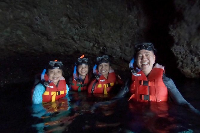 Santorini: Stand-Up Paddle and Snorkel Adventure - The first lesson: finding your balance on a SUP