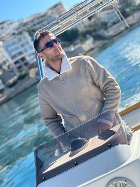 Saranda: Boat tour to 7 destinations end snorkeling - What $53 includes, and what it does not