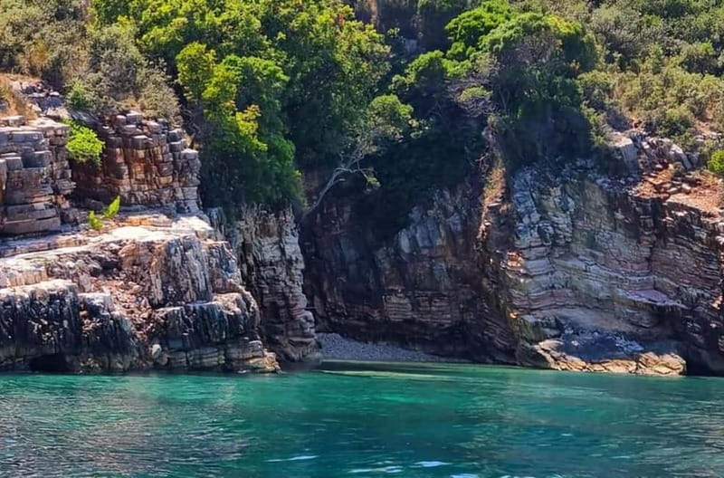 Sarandë: Boat Tour at Kroreza & Hidden Caves with Snorkeling - Leaving Sarandë from Bulevardi Hasan Tahsini