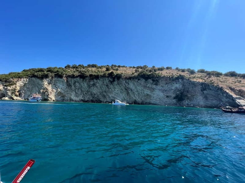 Sarandë:Boat Tour to Kroreza with snorkelling & umbrellas - Gremina Bay and the first swim