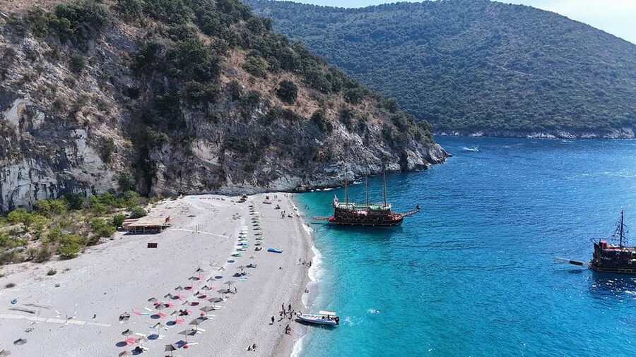 Sarandë: Boat Tour Turtle Cave Kakome & Krorez Snorkeling - Timing, weather, and practical limits