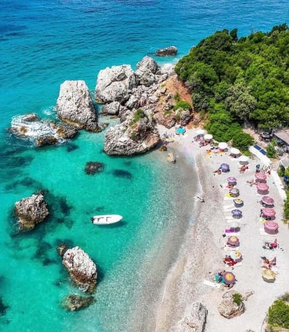 Sarandë:Krorez Boat Tour with Free Umbrella&Snorkelling mask - Three Hours at Krorez Bay