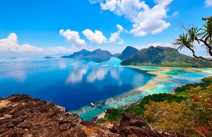 Semporna: Bohey 3 Islands Hike, Snorkel/Dive Tour with Lunch - How the crew handles mixed ability levels