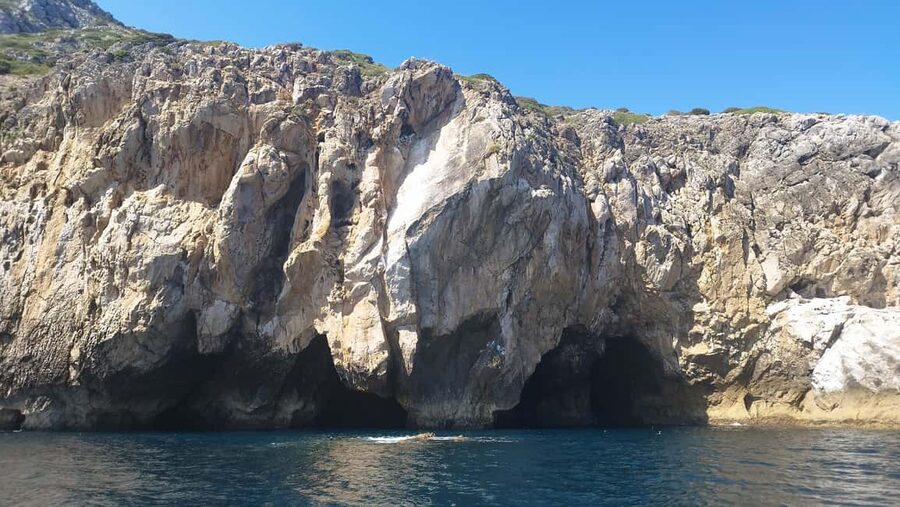 Sesimbra: Boat Trip with Snorkeling at Secret Beaches and Bays - What is included for the $58 price