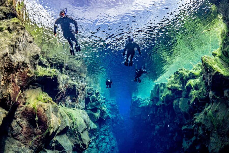 Silfra: Snorkel Between Continents. Free Professional Photos - Why the photo package has real value