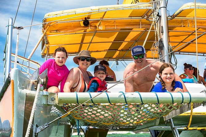 Snorkel & Dolphin Sightseeing Tour Aboard the Footloose - A beach stop with room to slow down