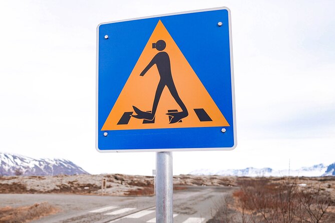 Snorkel the Silfra Fissure-Meet on Location (Free Photos & Cocoa) - Price, timing, and overall value