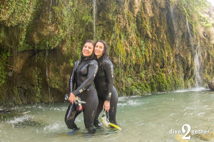 Snorkel trip to the Kourtaliotiko Waterfalls Plakias - Wading through spring water to the first pools