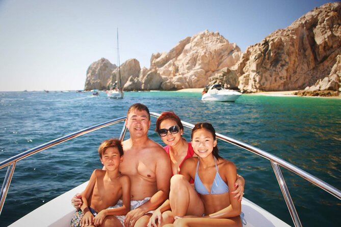 Snorkeling and whale watching Tour in Cabo - Neptune’s Finger gives you more time in the water