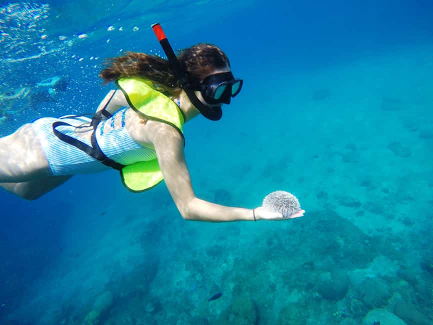 Snorkeling Tour & Sosua Beach Day - First stop: Three Rocks