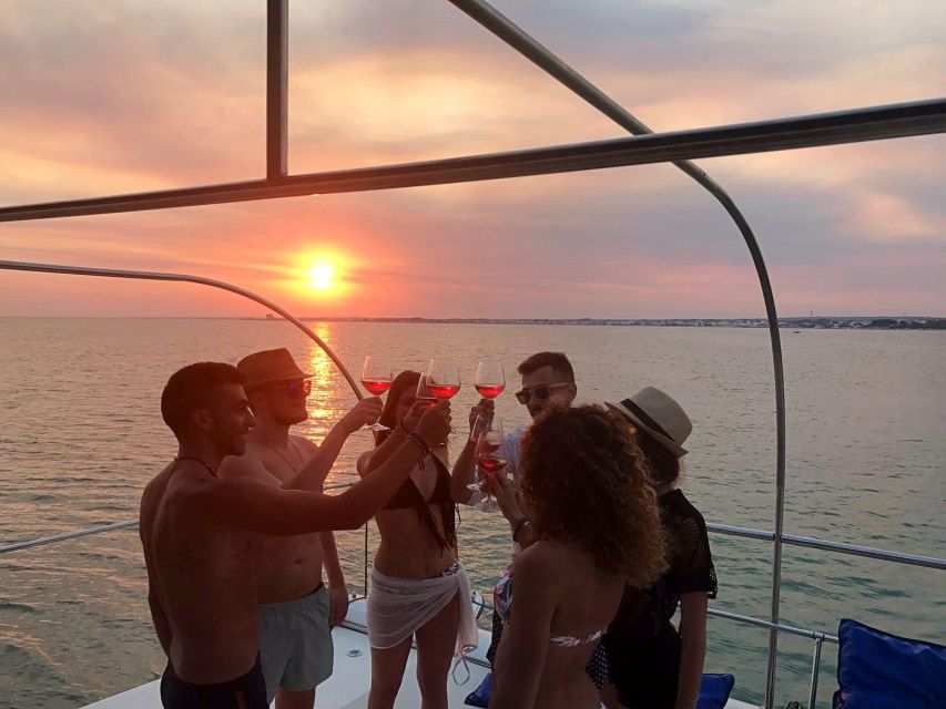 Snorkeling tour with aperitif in Porto Cesareo - The local aperitif is part of the value