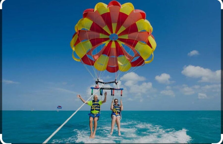 Speedboat,Parasailing, Snorkeling & Piece Of Paradise Island - Setting off from the hotel to the marina